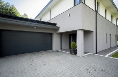 Garagedeur van kunststof